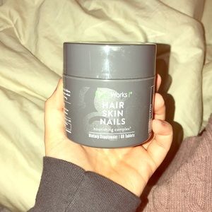 It works! Hair skin & nails pills